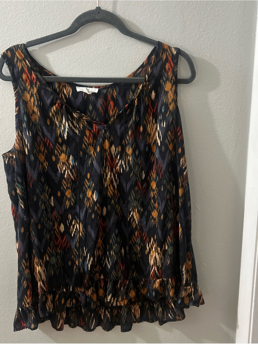 BeachLunchLounge Ladies Ruffle Hem Bohemian Style Sleeveless Shirt Size Large